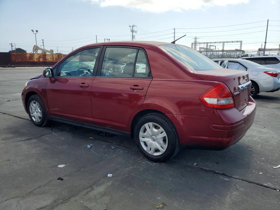 59660126 :رقم المزاد ، 3N1BC1AP2AL465971 vin ، 2010 Nissan Versa Manual مزاد بيع