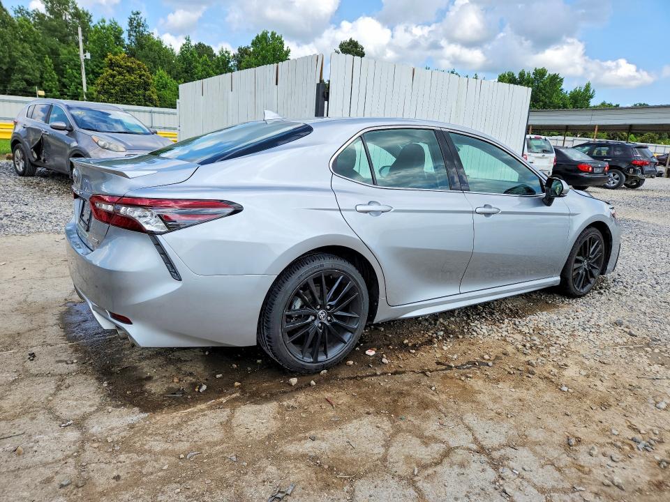 2023 Toyota Camry მანქანა იყიდება აუქციონზე, vin: 4T1K61AK8PU835954, აუქციონის ნომერი: 56878816