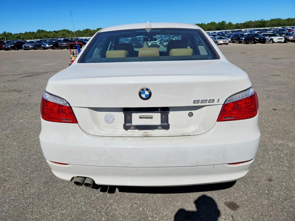 2010 Bmw 528 მანქანა იყიდება აუქციონზე, vin: WBANV1C51AC445915, აუქციონის ნომერი: 55330436
