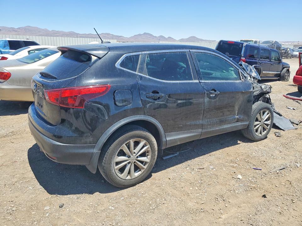 52096086 :رقم المزاد ، JN1BJ1CP9HW019419 vin ، 2017 Nissan Rogue Sport مزاد بيع