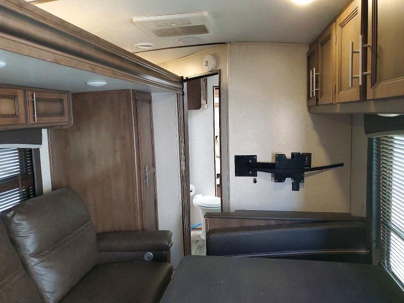 50974856 :رقم المزاد ، 4YDT24S2XLC509123 vin ، 2020 Keystone Cougar 24sabwe مزاد بيع
