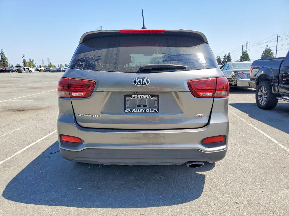 Продажа на аукционе авто 2019 Kia Sorento, vin: 5XYPG4A33KG449681, номер лота: 57898326