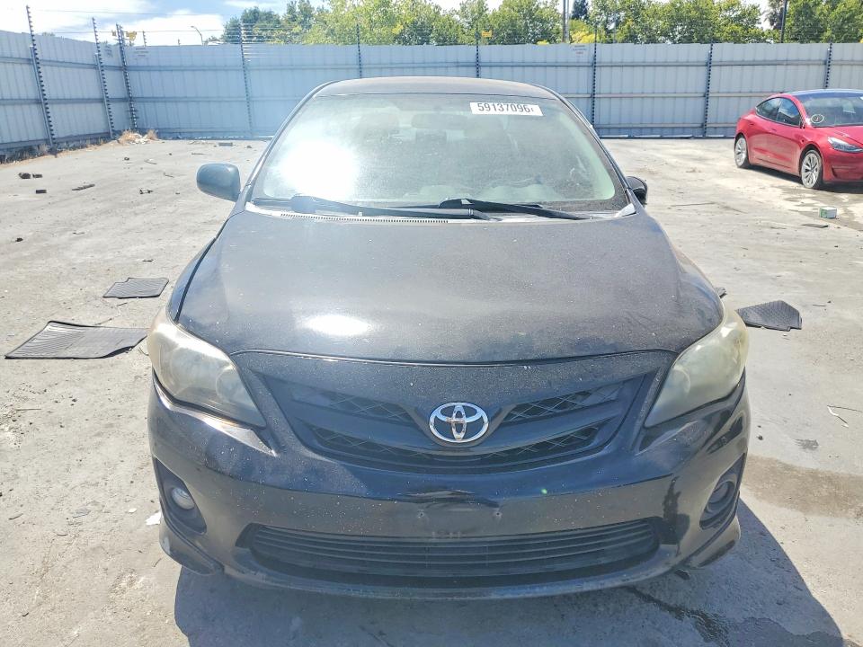 2013 Toyt Corolla მანქანა იყიდება აუქციონზე, vin: 5YFBU4EE4DP136376, აუქციონის ნომერი: 59137096