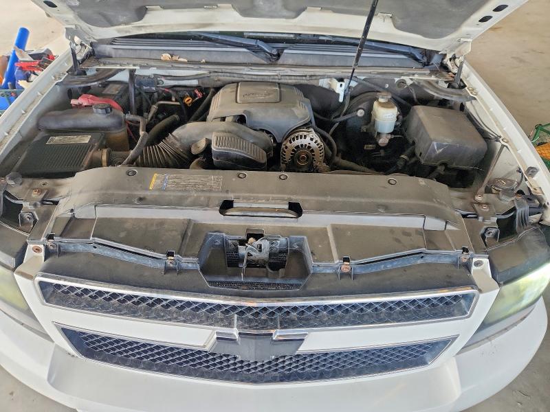 57922276 :رقم المزاد ، 3GNFC16028G302838 vin ، 2008 Chevrolet Suburban مزاد بيع