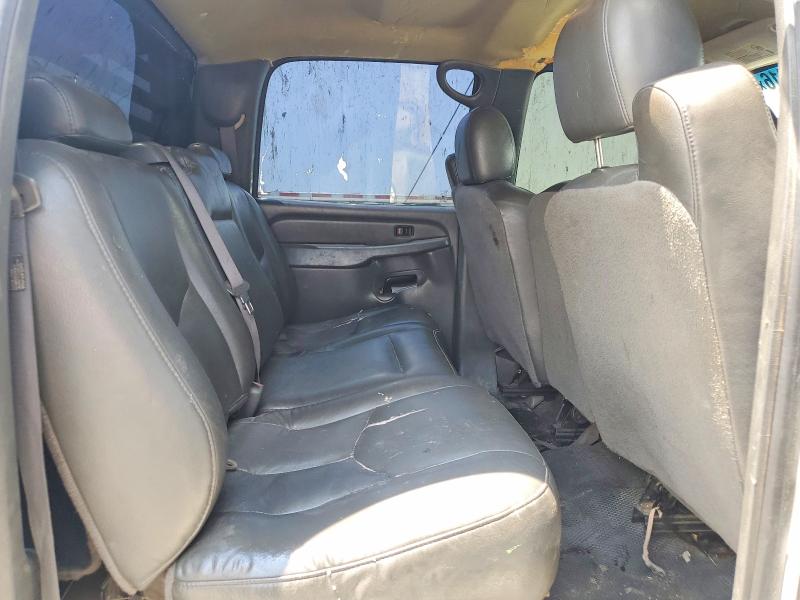 2004 Chevrolet Silverado მანქანა იყიდება აუქციონზე, vin: 1GCJK33284F223001, აუქციონის ნომერი: 58897316
