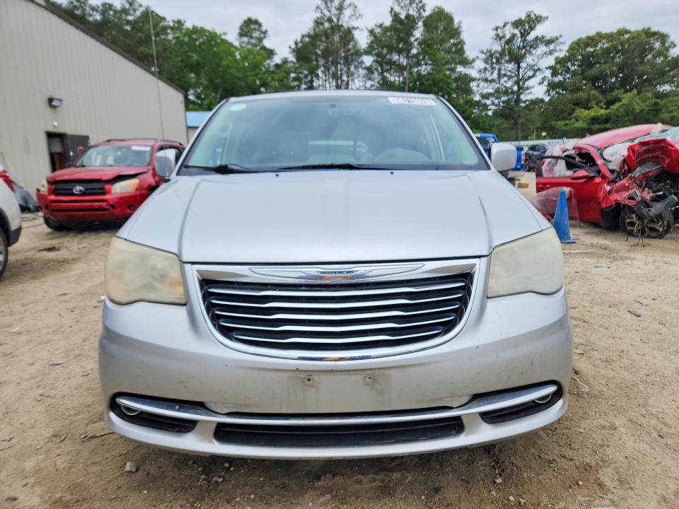 56713026 :رقم المزاد ، 2A4RR5DG8BR768359 vin ، 2011 Chrysler Town & Country مزاد بيع
