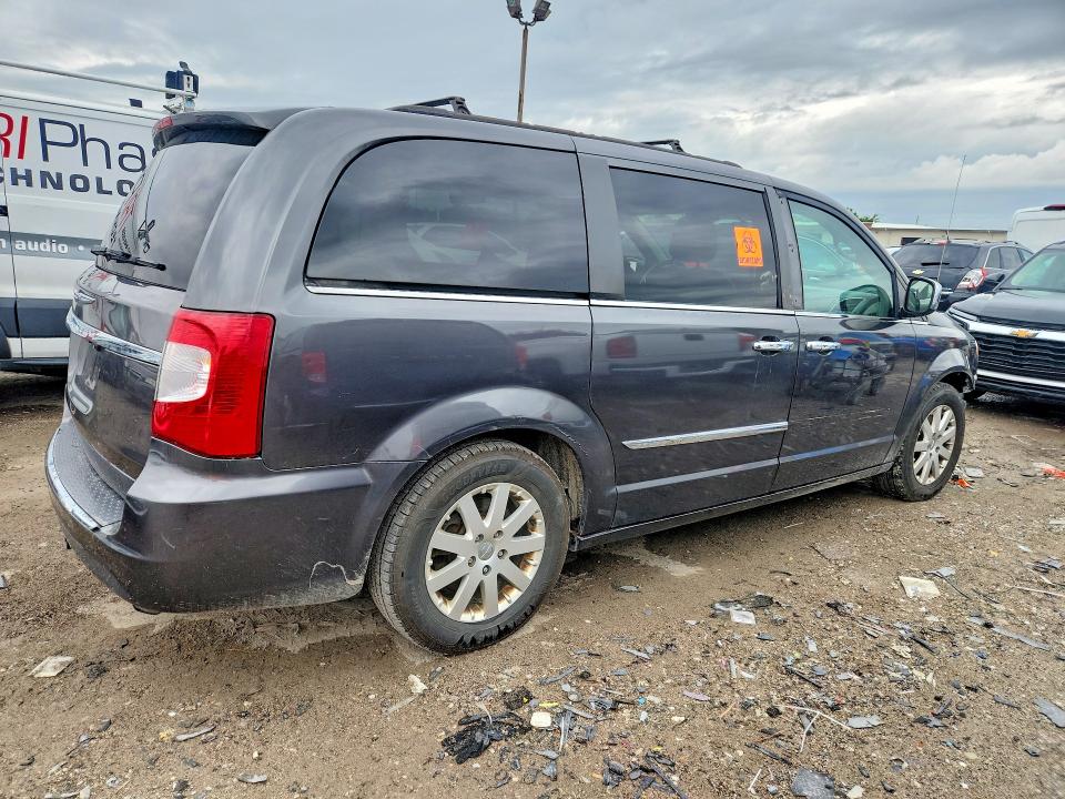 Продажа на аукционе авто 2016 Chrysler Town & Country, vin: 2C4RC1BG4GR156265, номер лота: 58812266