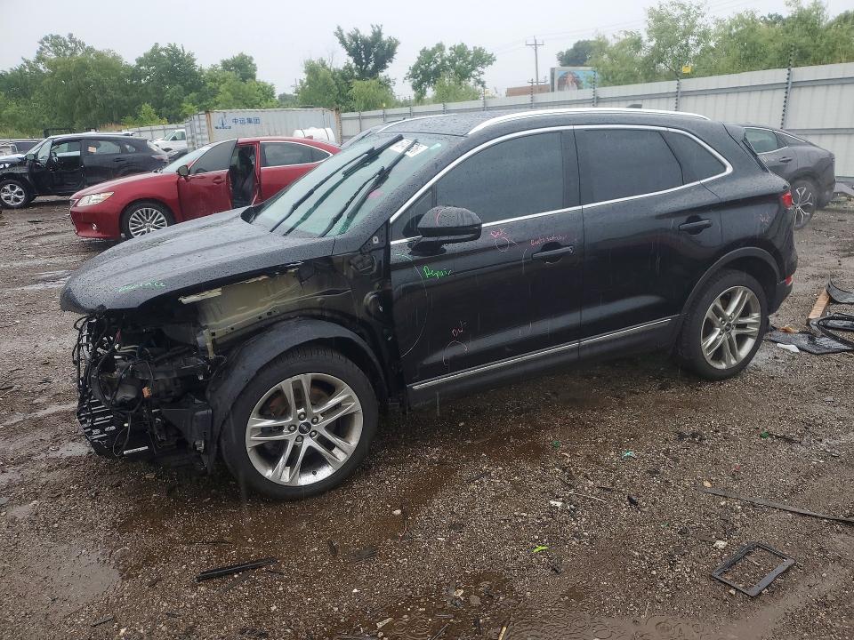 57474526 :رقم المزاد ، 5LMCJ3D92HUL68861 vin ، 2017 Lincoln Mkc مزاد بيع