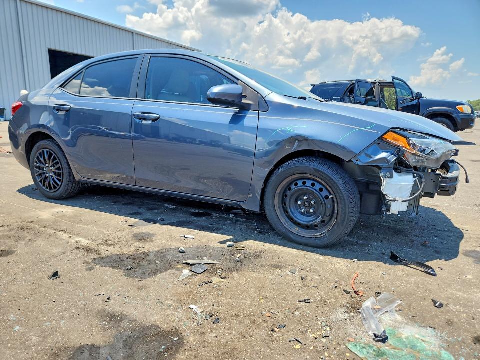 55781236 :رقم المزاد ، 2T1BURHE7JC991626 vin ، 2018 Toyota Corolla مزاد بيع