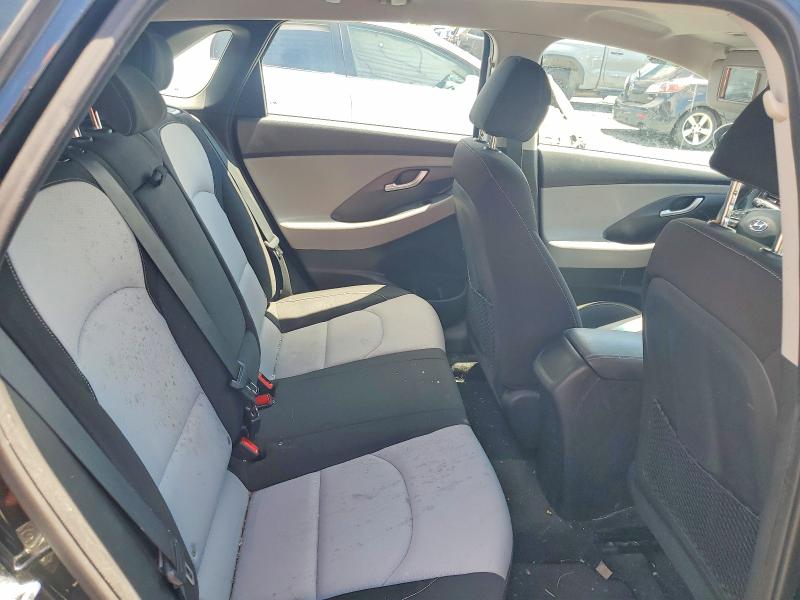 Продаж на аукціоні авто 2018 Hyundai Elantra Gt, vin: KMHH35LE5JU059596, номер лоту: 58779696