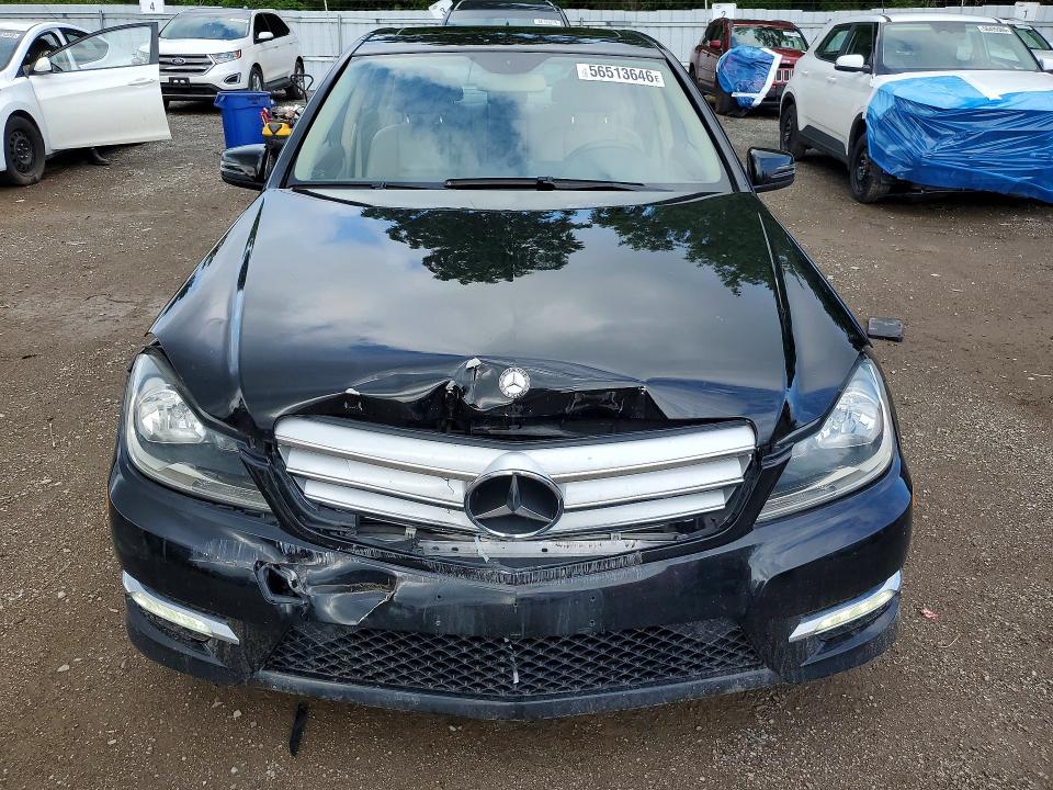 2012 Mercedes-benz C მანქანა იყიდება აუქციონზე, vin: WDDGF8BB1CA648557, აუქციონის ნომერი: 56513646