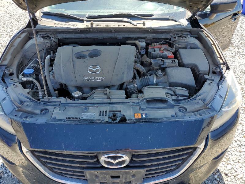 76293045 :رقم المزاد ، 3MZBN1V39JM195918 vin ، 2018 Mazda 3 مزاد بيع