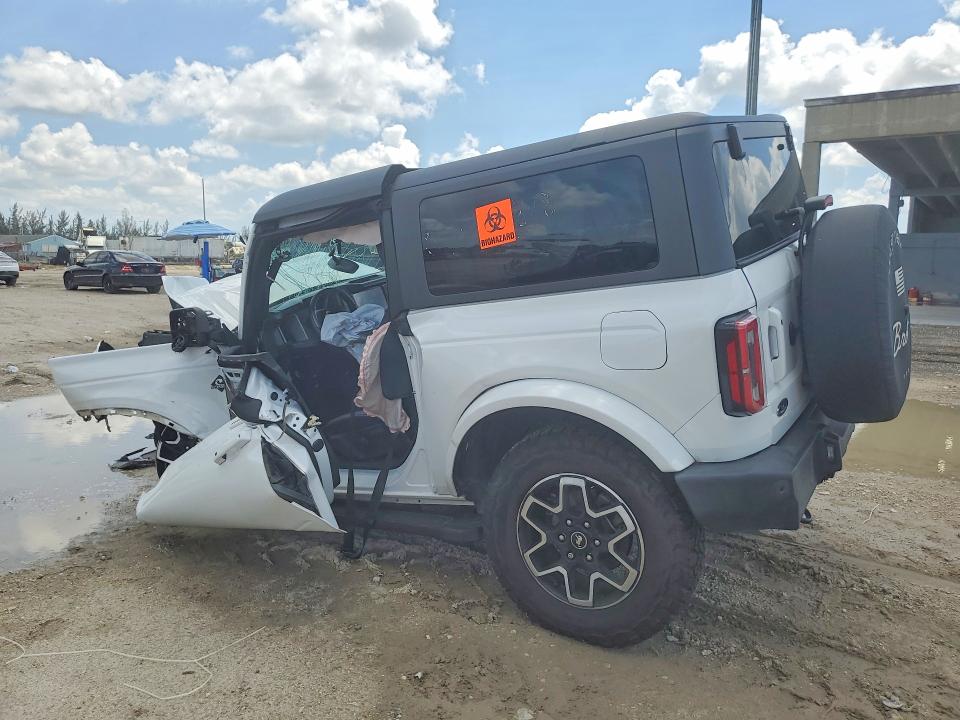 Продаж на аукціоні авто 2022 Ford Bronco, vin: 1FMDE5AH5NLB47582, номер лоту: 57546076