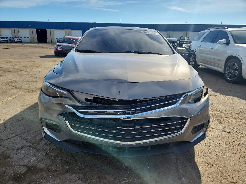 Продажа на аукционе авто 2018 Chevrolet Malibu, vin: 1G1ZD5ST9JF182255, номер лота: 57431366