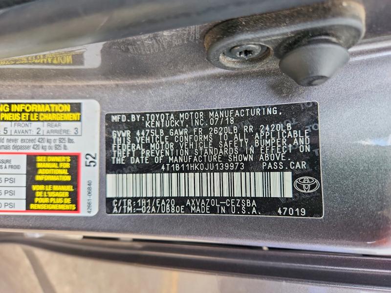 56925686 :رقم المزاد ، 4T1B11HK0JU139973 vin ، 2018 Toyota Camry مزاد بيع