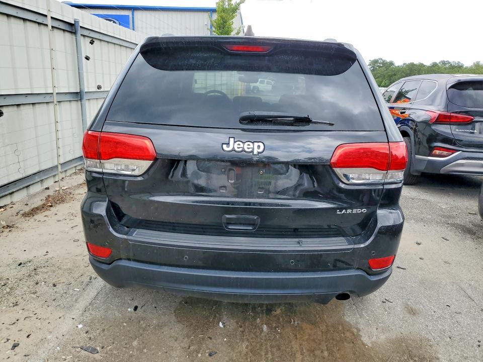 57009146 :رقم المزاد ، 1C4RJEAG2JC175301 vin ، 2018 Jeep Grand Cherokee مزاد بيع