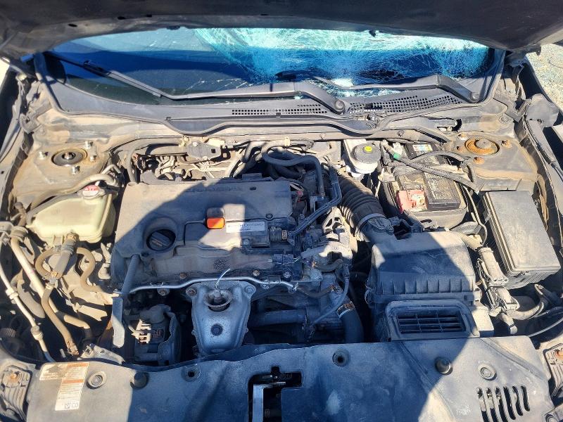 Продаж на аукціоні авто 2018 Honda Civic, vin: 2HGFC2F52JH021043, номер лоту: 55255556
