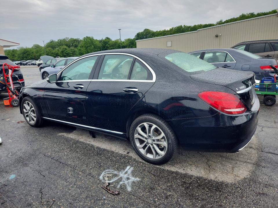2015 Mercedes-benz C მანქანა იყიდება აუქციონზე, vin: 55SWF4KB4FU048902, აუქციონის ნომერი: 58101186