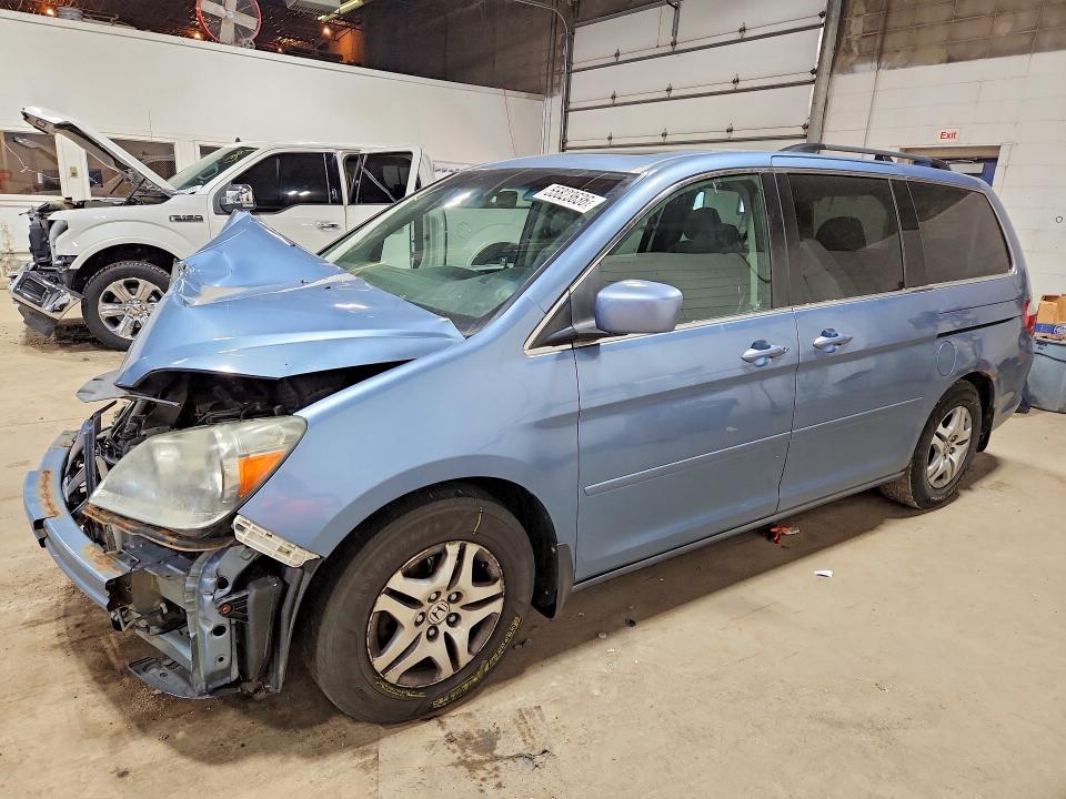 55823636 :رقم المزاد ، 5FNRL38627B101190 vin ، 2007 Honda Odyssey مزاد بيع