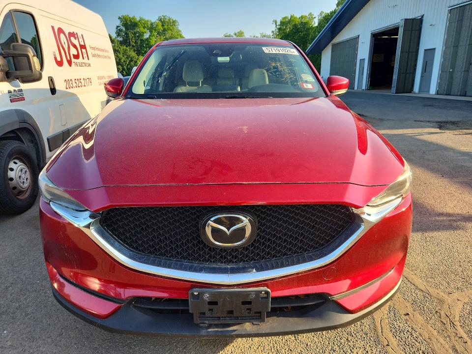 57191026 :رقم المزاد ، JM3KFADL7H0183529 vin ، 2017 Mazda Cx-5 مزاد بيع