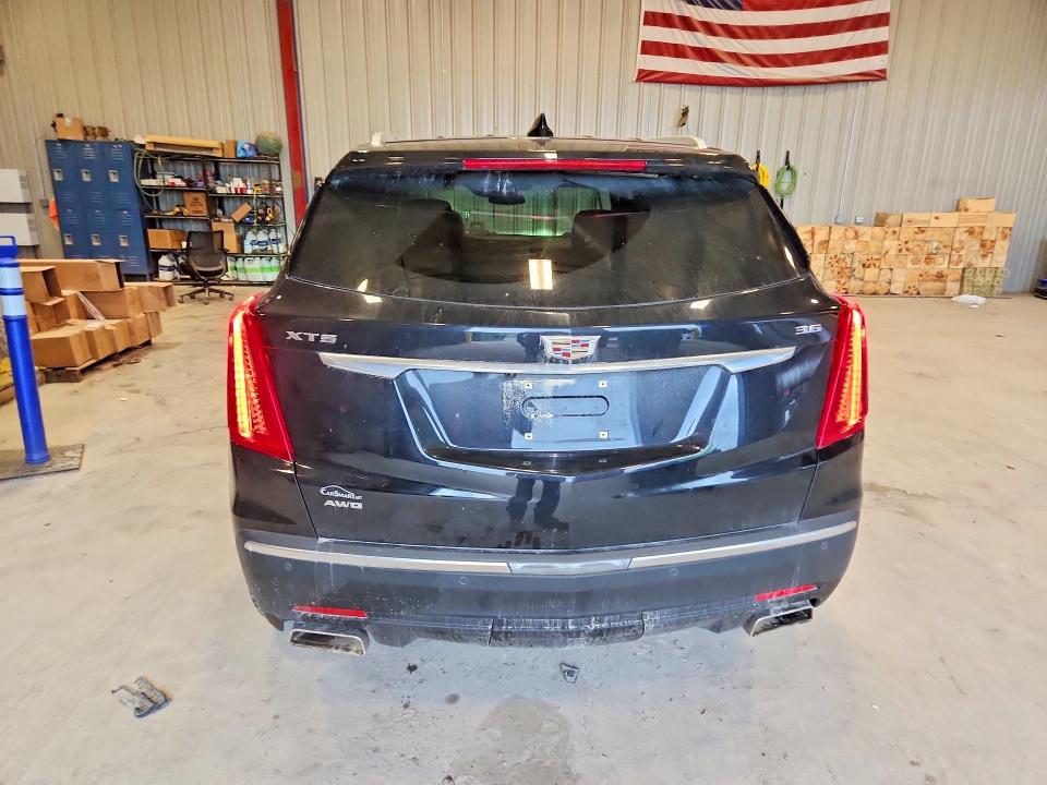 55772486 :رقم المزاد ، 1GYKNERS8HZ116463 vin ، 2017 Cadillac Xt5 مزاد بيع