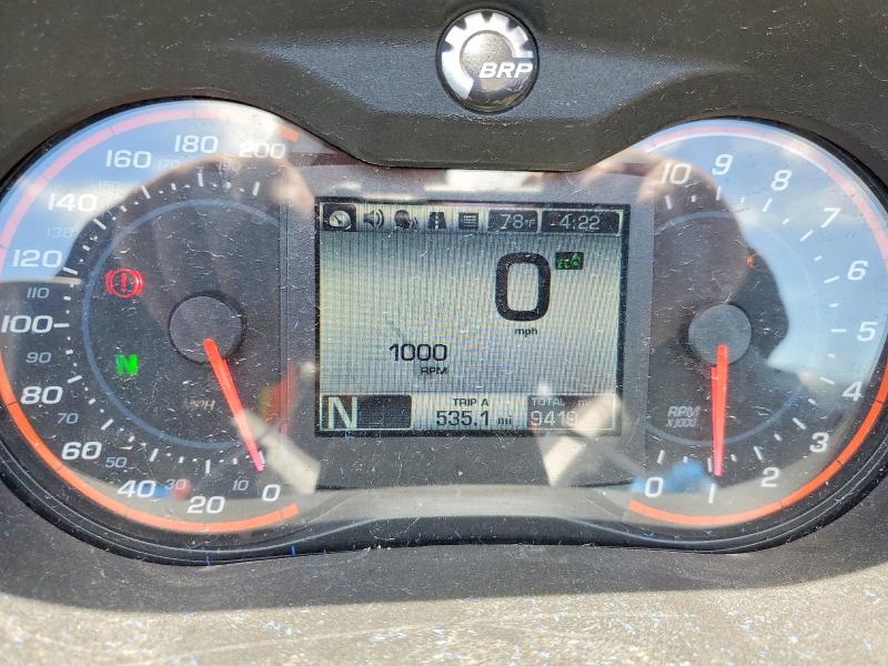 58441026 :رقم المزاد ، 2BXNBDD18EV002674 vin ، 2014 Can-am Spyder Roadster مزاد بيع