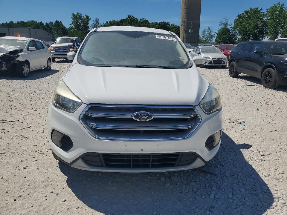 55767486 :رقم المزاد ، 1FMCU9G93HUA24240 vin ، 2017 Ford Escape مزاد بيع