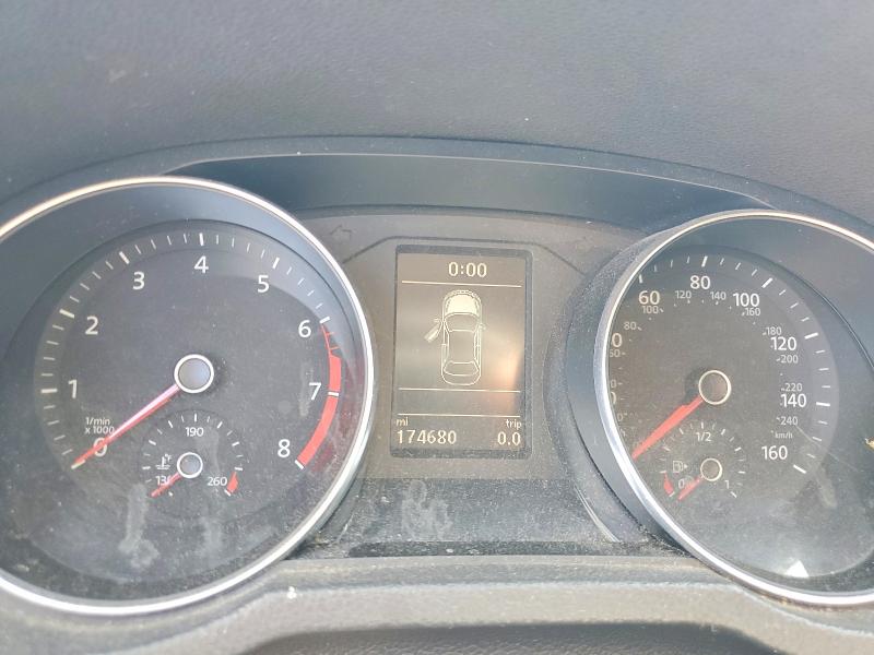 56186756 :رقم المزاد ، 1VWAA7A30JC016604 vin ، 2018 Volkswagen Passat مزاد بيع