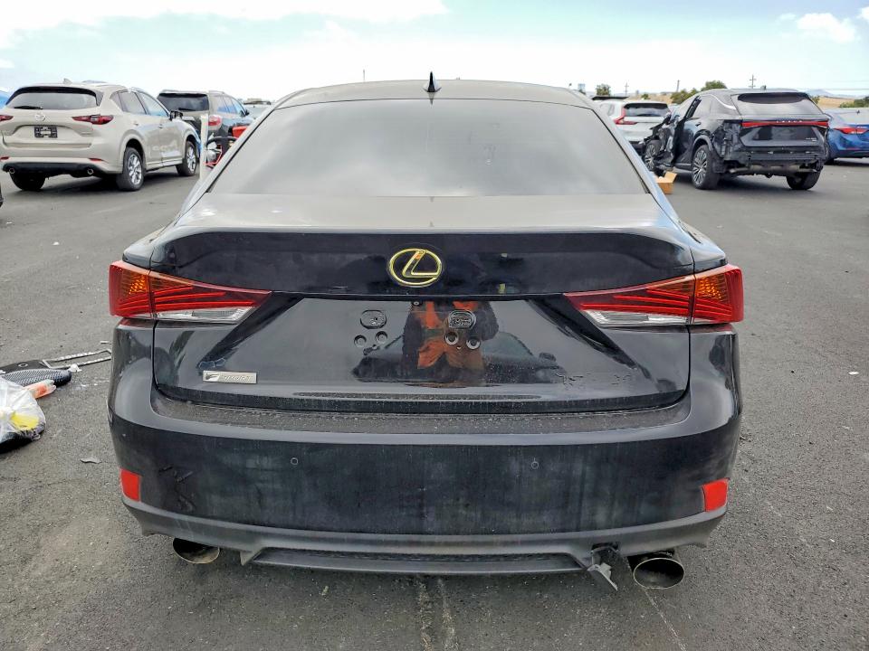 2020 Lexus Is მანქანა იყიდება აუქციონზე, vin: JTHGA1D21L5106055, აუქციონის ნომერი: 58759686