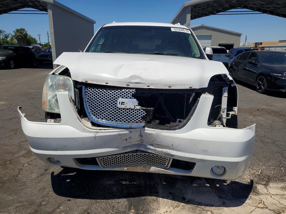 55560816 :رقم المزاد ، 1GKS2MEF1BR355026 vin ، 2011 Gmc Yukon Xl مزاد بيع