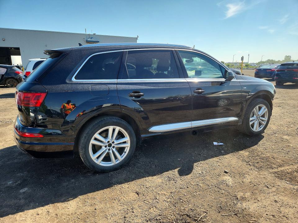 Продаж на аукціоні авто 2017 Audi Q7, vin: WA1MABF72HD016987, номер лоту: 58210826