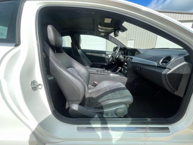 2014 Mercedes-benz C მანქანა იყიდება აუქციონზე, vin: WDDGJ4HB1EG211172, აუქციონის ნომერი: 57657156