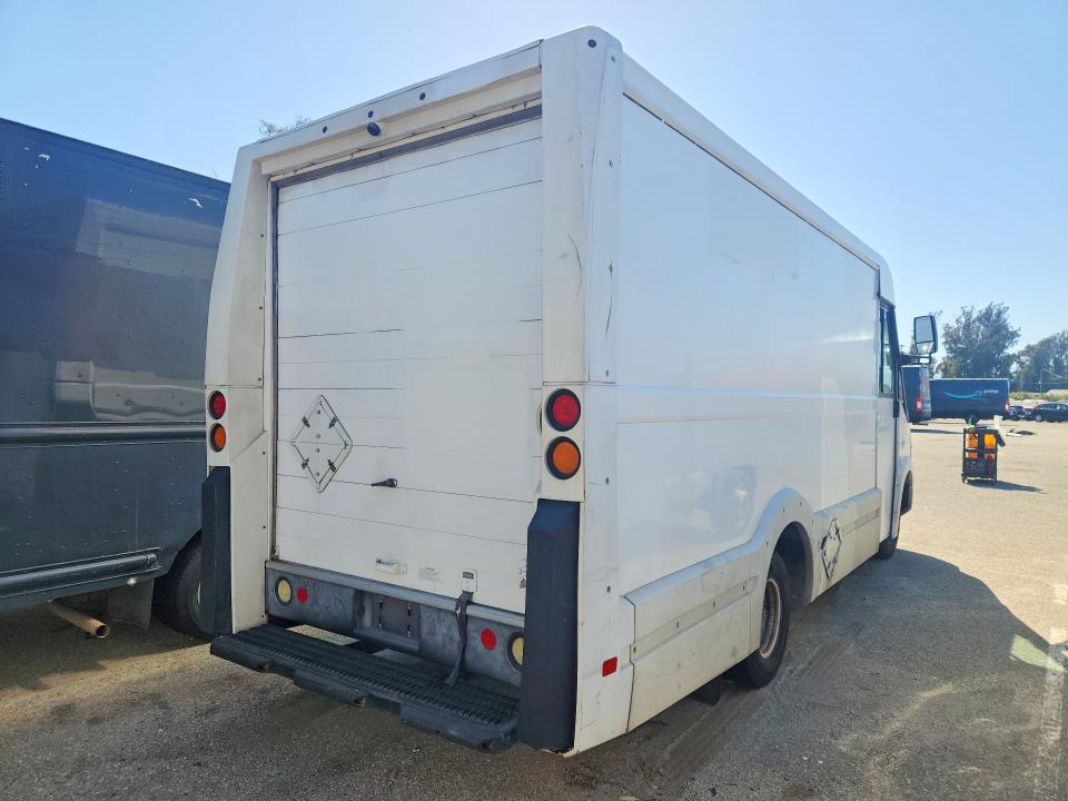 Продажа на аукционе авто 2015 Isuzu Npr, vin: JALB4T177F7W00443, номер лота: 51022706