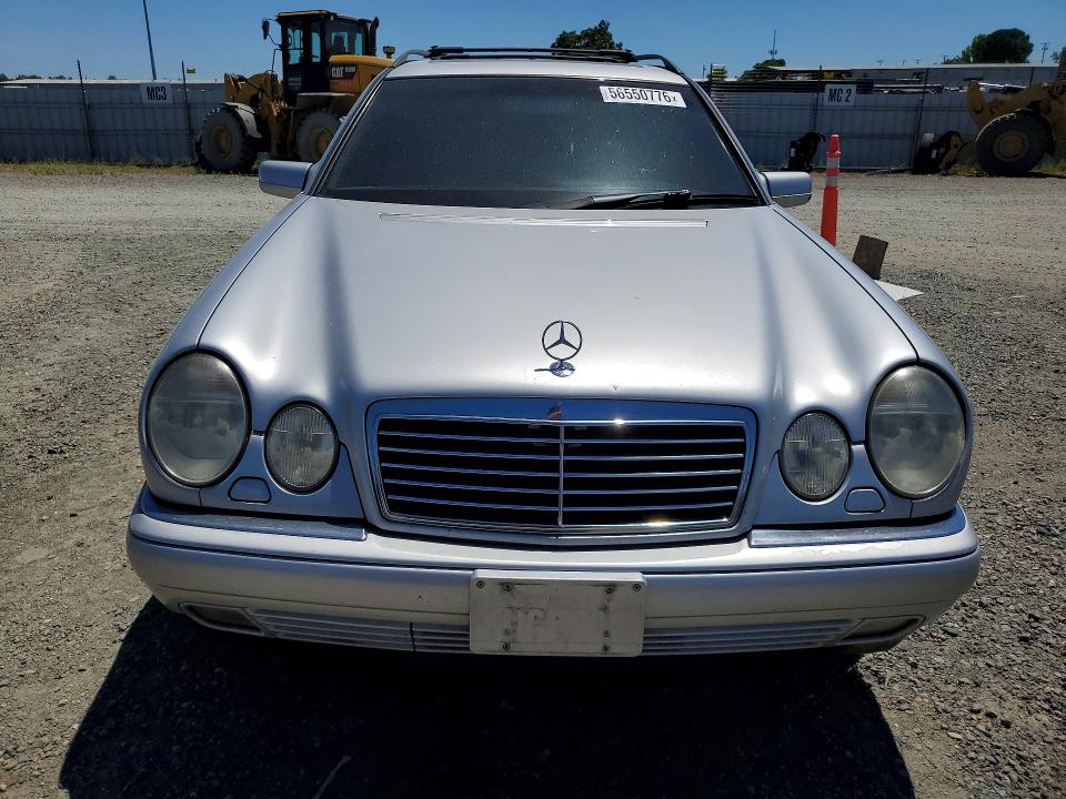 Aukcja sprzedaży 1999 Mercedes-benz E, vin: WDBJH82F9XX013987, numer aukcji: 56550776