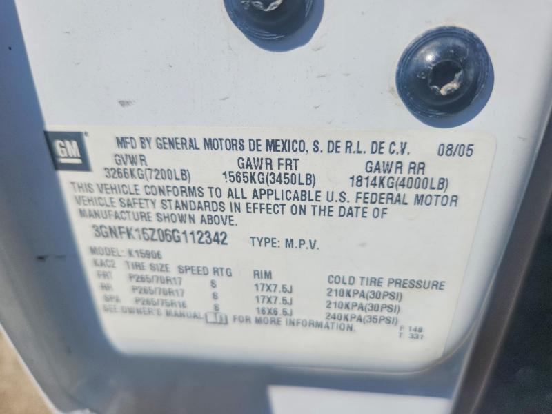 2006 Chevrolet Suburban მანქანა იყიდება აუქციონზე, vin: 3GNFK16Z06G112342, აუქციონის ნომერი: 55657766