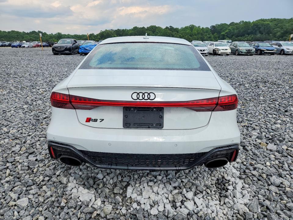 52033746 :رقم المزاد ، WUAPCBF20MN901083 vin ، 2021 Audi Rs7 مزاد بيع