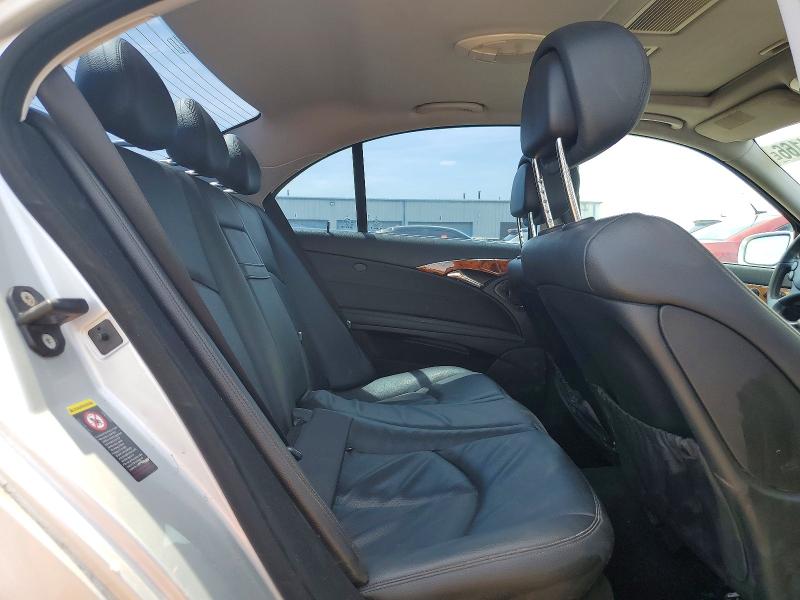 55821166 :رقم المزاد ، WDBUF87X98B208684 vin ، 2008 Mercedes-benz E مزاد بيع
