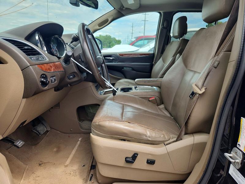 58440806 :رقم المزاد ، 2A4RR6DG0BR500234 vin ، 2011 Chrysler Town & Country مزاد بيع