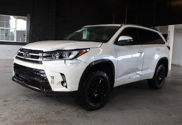 Продажа на аукционе авто 2018 Toyota Highlander, vin: 5TDJZRFH4JS883515, номер лота: 56362356