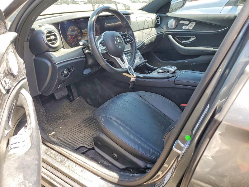 52694636 :رقم المزاد ، WDDZF8EB6LA709308 vin ، 2020 Mercedes-benz E مزاد بيع