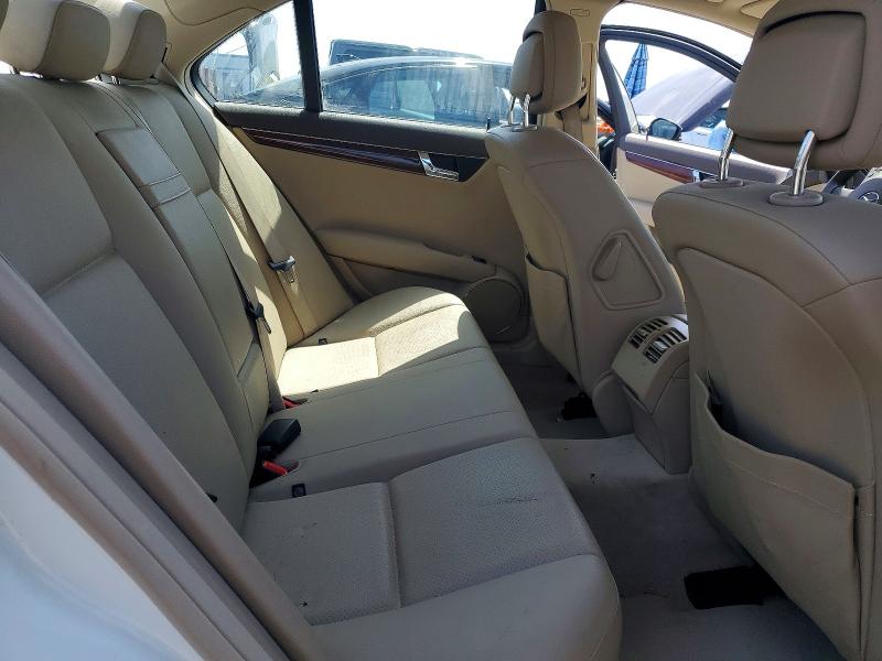 Продажа на аукционе авто 2011 Mercedes-benz C, vin: WDDGF5EB8BR187092, номер лота: 52932266