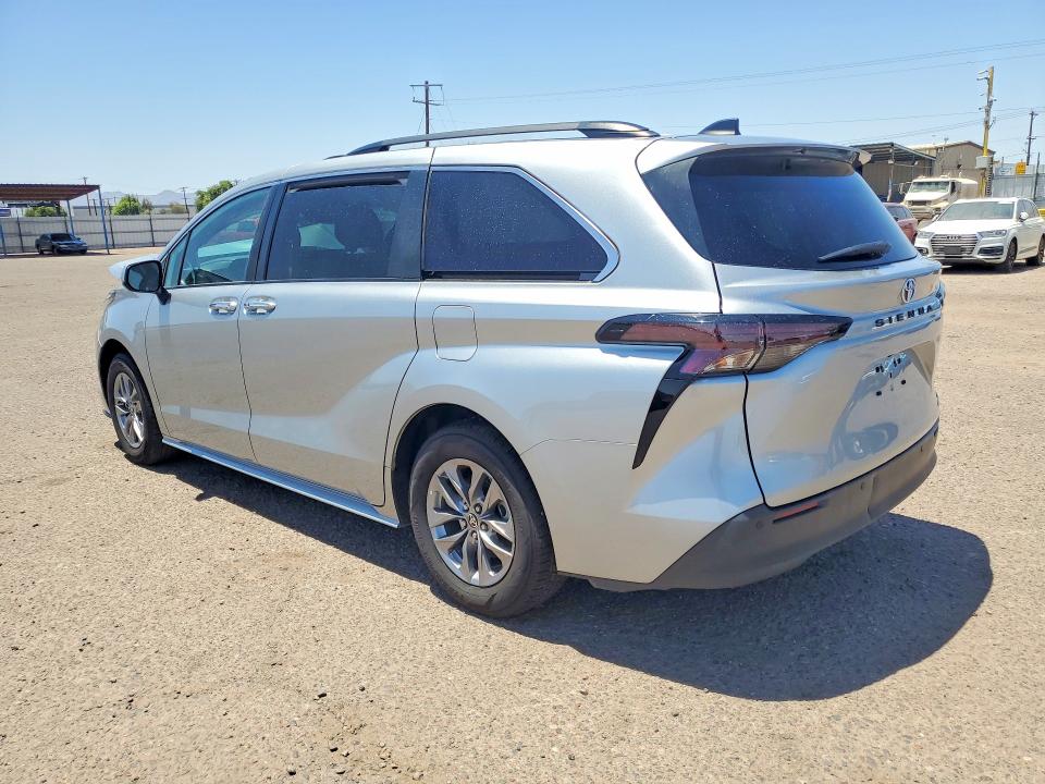 Продажа на аукционе авто 2024 Toyota Sienna, vin: 5TDYRKEC7RS182653, номер лота: 55550366