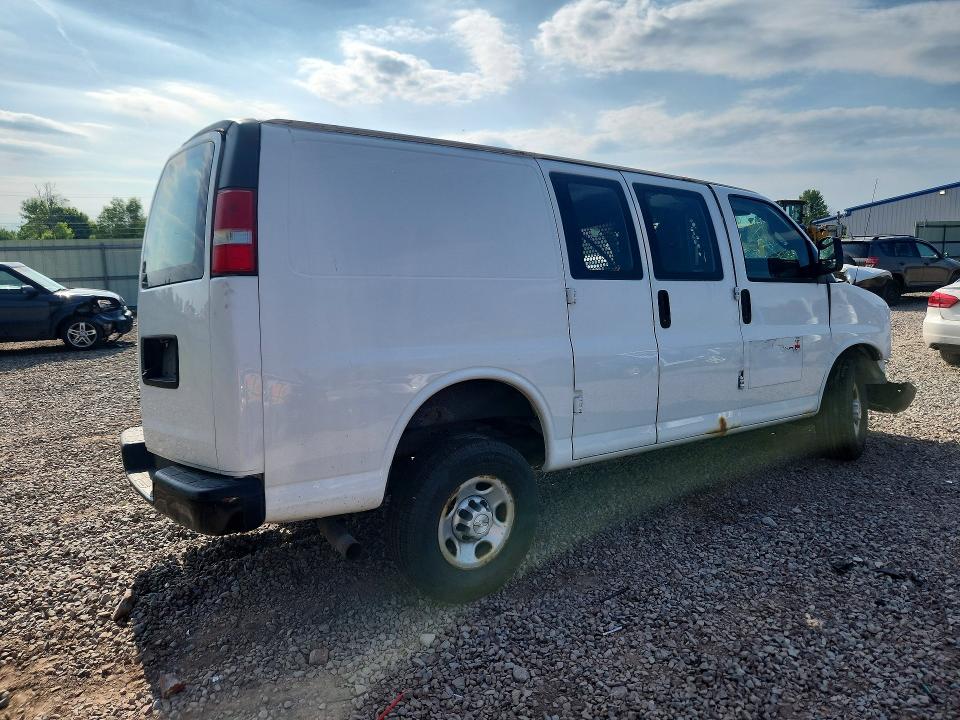 2016 Chevrolet Express G2500 მანქანა იყიდება აუქციონზე, vin: 1GCWGAFFXG1138429, აუქციონის ნომერი: 56672876