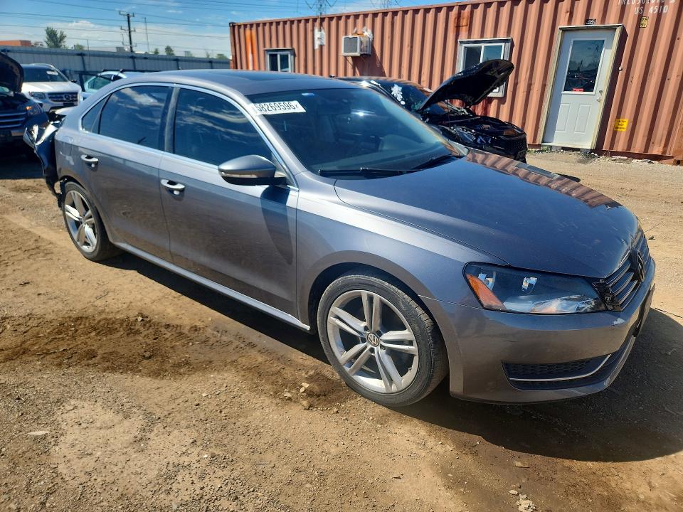 2012 Volkswagen Passat მანქანა იყიდება აუქციონზე, vin: 1VWBP7A31CC051173, აუქციონის ნომერი: 58269596