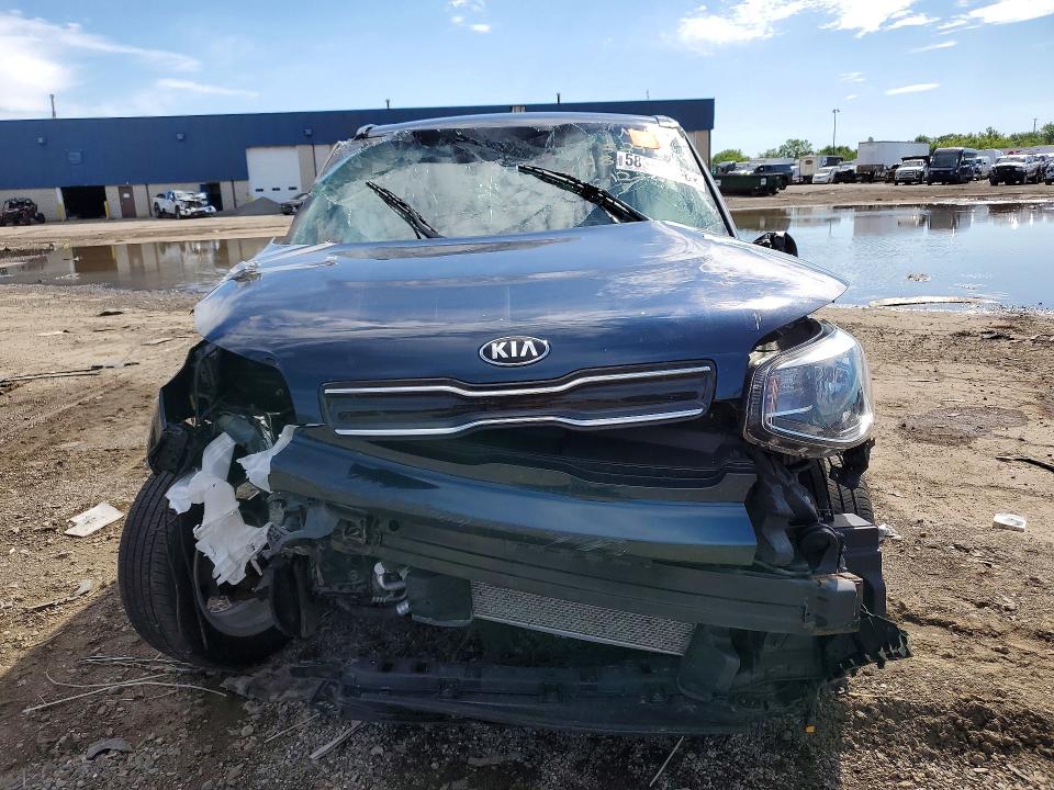 Продажа на аукционе авто 2017 Kia Soul, vin: KNDJP3A59H7481929, номер лота: 58394796