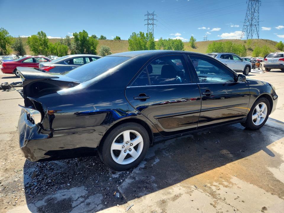 2004 Toyota Camry მანქანა იყიდება აუქციონზე, vin: 4T1BA32K74U505243, აუქციონის ნომერი: 57004966