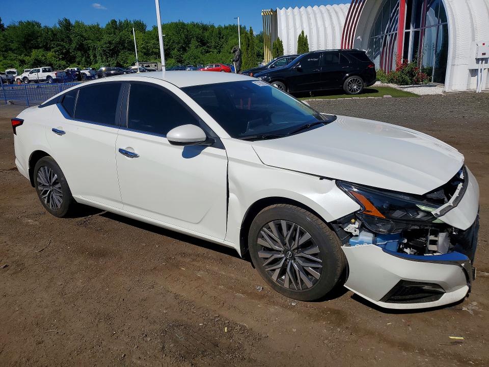 Продажа на аукционе авто 2023 Nissan Altima, vin: 1N4BL4DW6PN393608, номер лота: 57183656