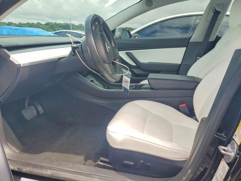 58030086 :رقم المزاد ، 5YJ3E1EB5JF097004 vin ، 2018 Tesla Model 3 مزاد بيع
