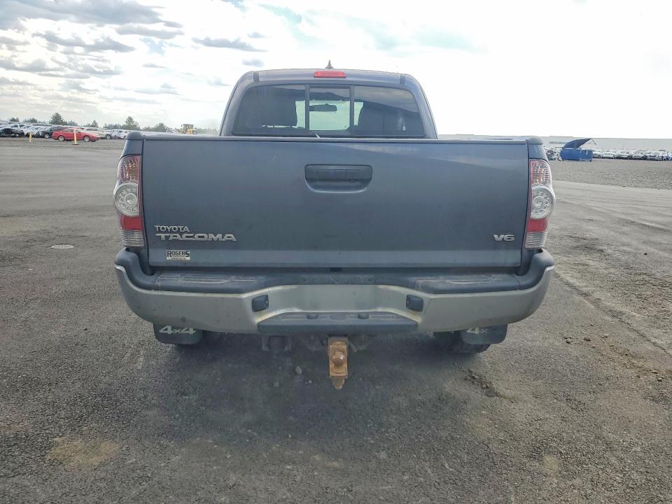 Продажа на аукционе авто 2015 Toyota Tacoma, vin: 5TFUU4ENXFX113178, номер лота: 57755696