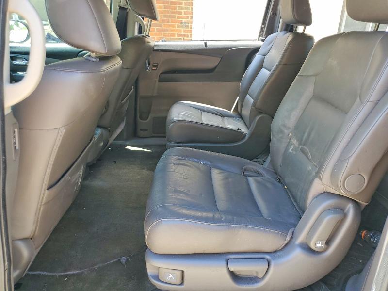 57644136 :رقم المزاد ، 5FNRL5H65FB046308 vin ، 2015 Honda Odyssey مزاد بيع